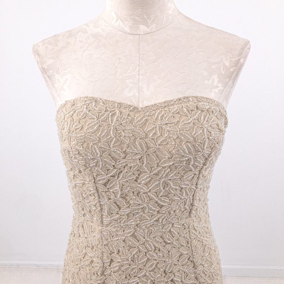 Neiman Marcus XS Strapless Lace Mini Dress Nude - Picture 4 of 13